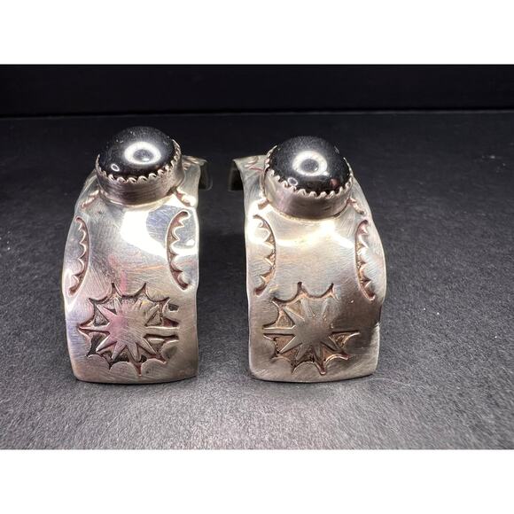 Vintage Sterling Silver Hematite Wide Band Post Earrings Southwestern Handmade - Picture 8 of 13